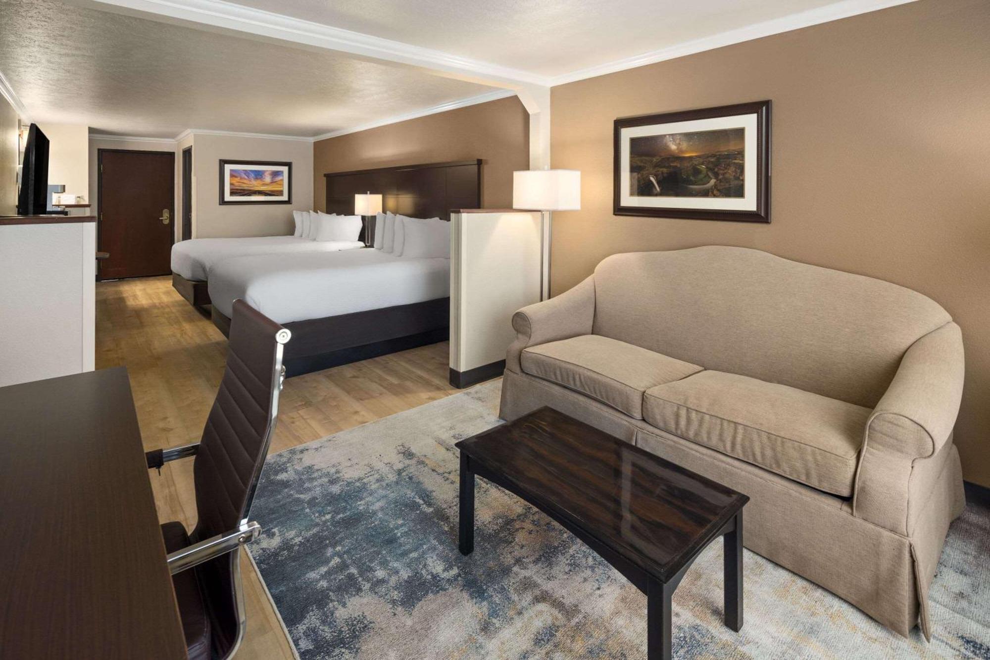 Ramada By Wyndham Moses Lake Kültér fotó