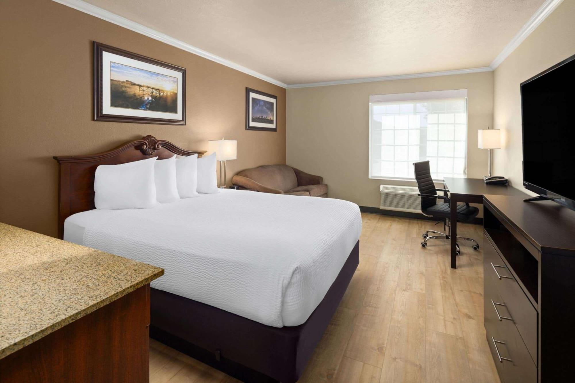 Ramada By Wyndham Moses Lake Kültér fotó